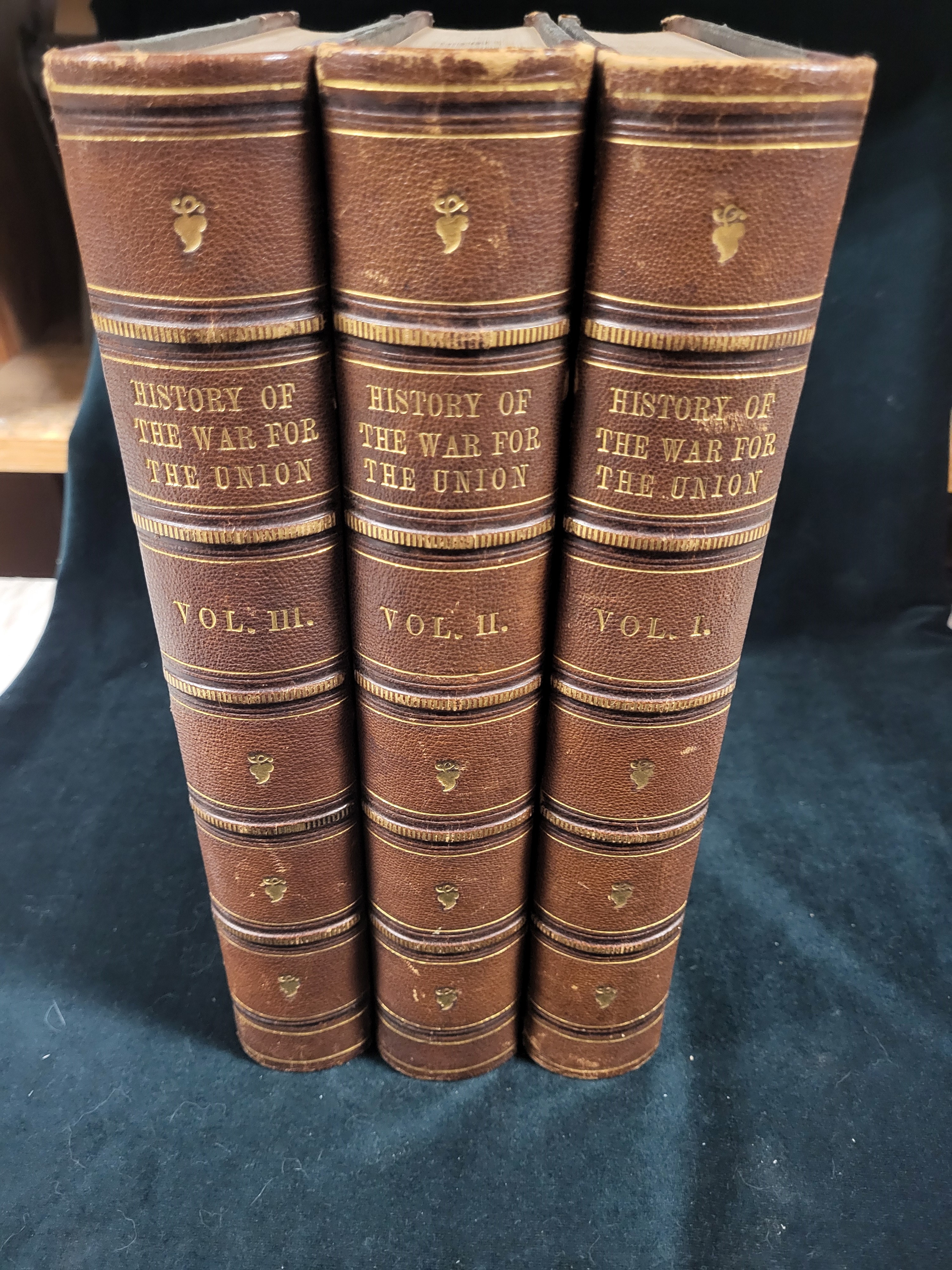 NATIONAL HISTORY OF THE WAR FOR THE UNION : CIVIL, MILITARY, AND NAVAL : FOUNDED ON OFFICIAL AND OTHER AUTHENTIC DOCUMENTS : [COMPLETE IN THREE VOLUMES]